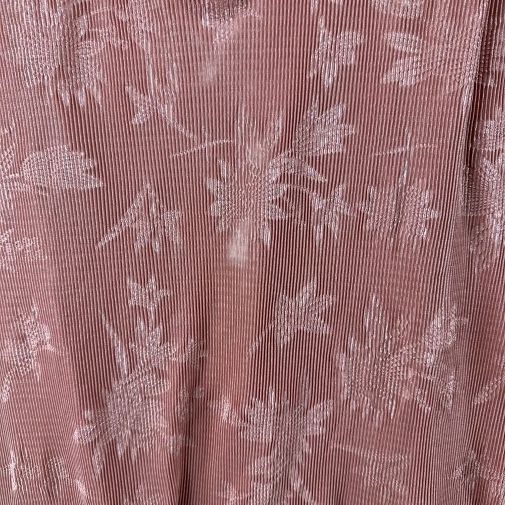 NWT Urban Outfitters Mary Kate Pleated Floral Shift Dress long sleeve rose sz xs - Picture 5 of 15